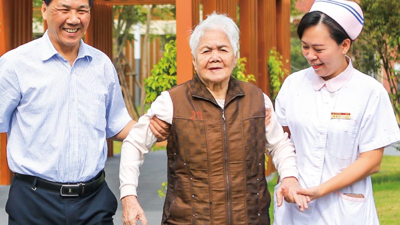 成都养老机构如何选择？揭秘关键指标与误区